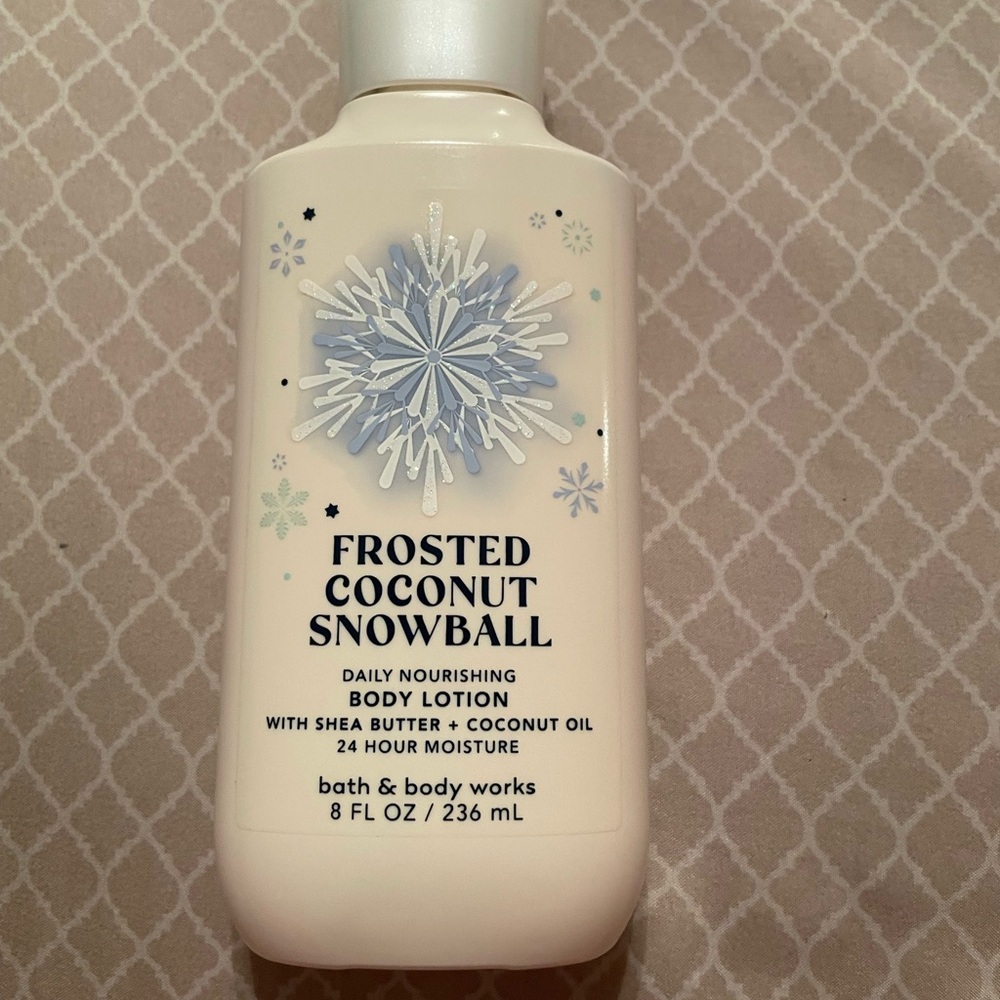 Bath & Body Works Frosted Coconut Snowball Body Lotion - Cream